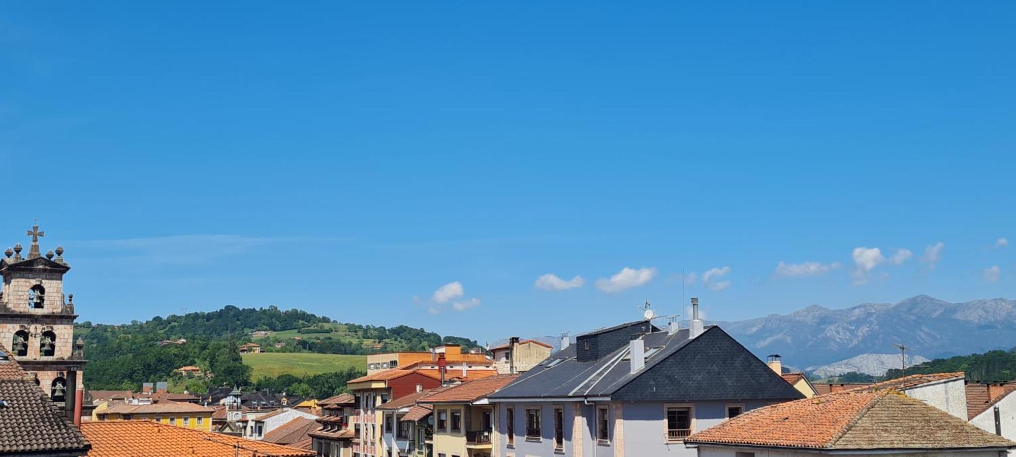 Apartamentos El Pigazu Cangas de Onis Luaran gambar